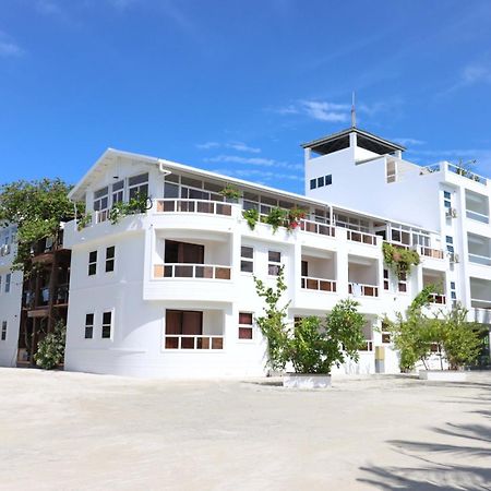 Rashu Hiyaa Hotel Дифуши Екстериор снимка