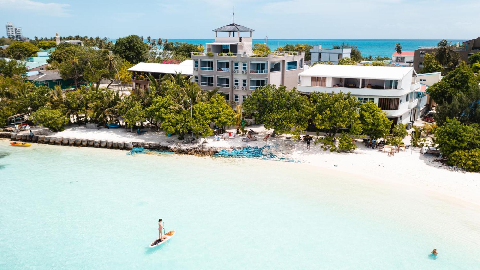 Rashu Hiyaa Hotel Дифуши Екстериор снимка