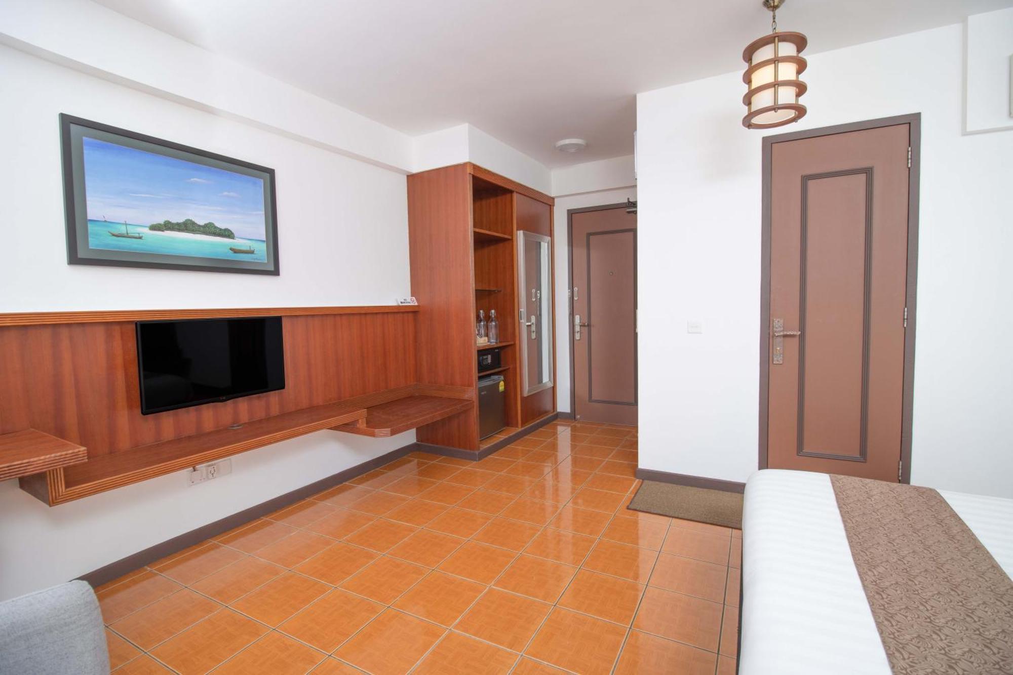 Rashu Hiyaa Hotel Дифуши Екстериор снимка
