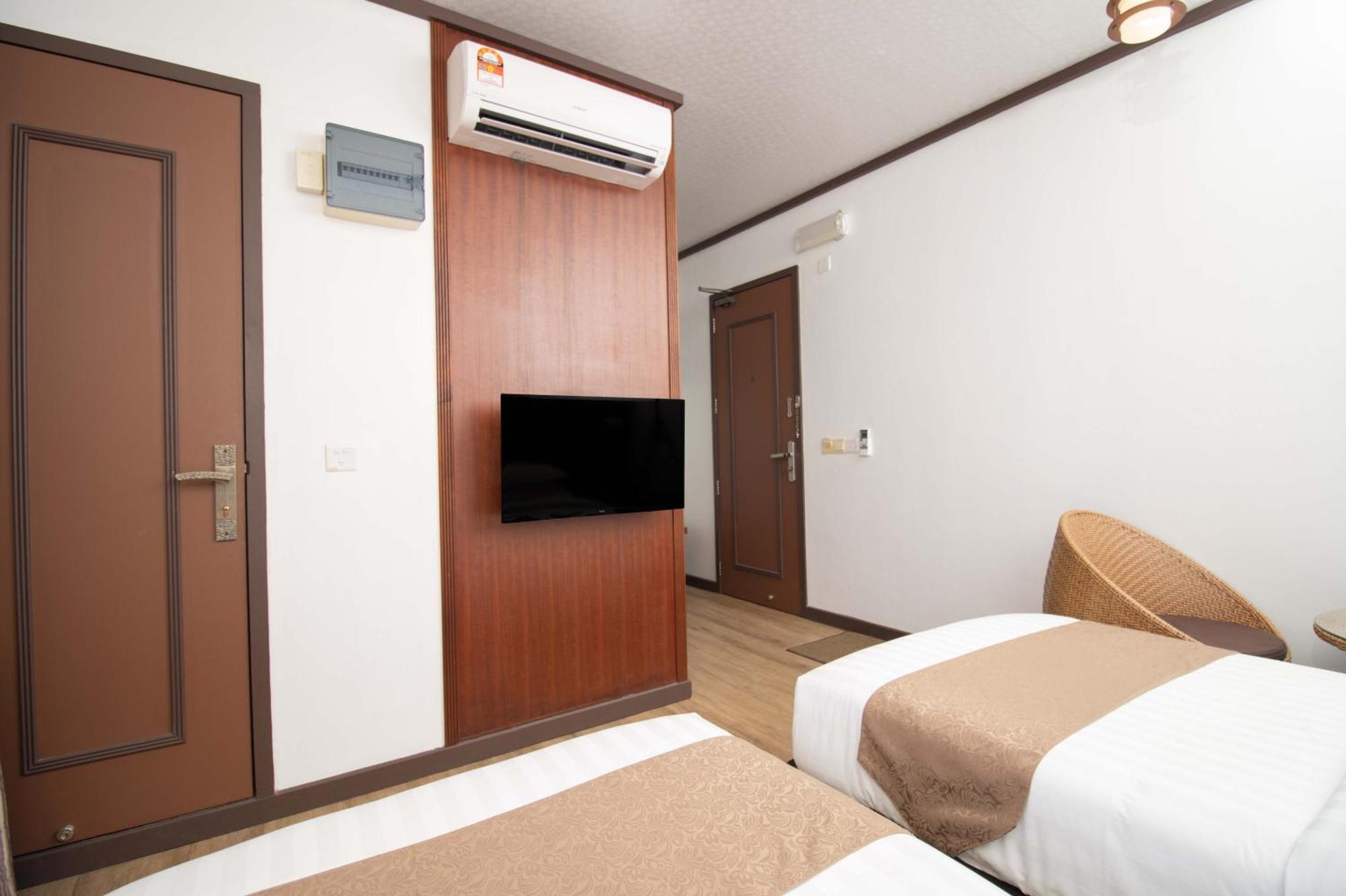 Rashu Hiyaa Hotel Дифуши Екстериор снимка